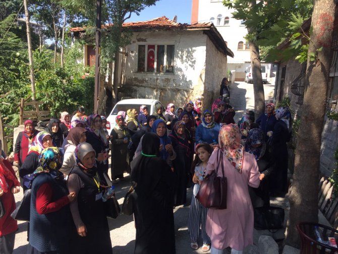 Çubuk Belediyesinden kadınlar için Ankara gezisi