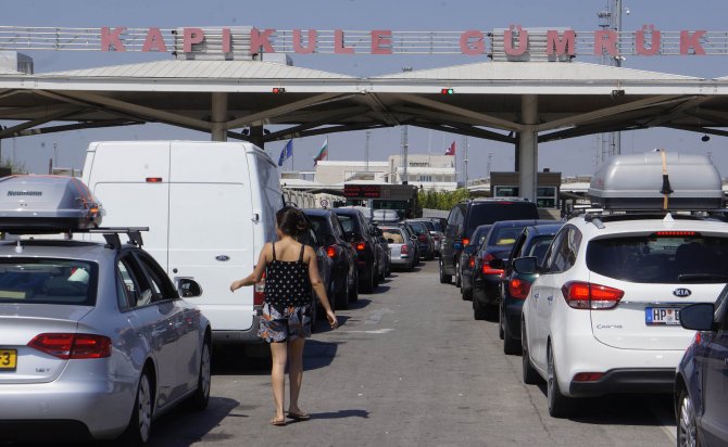 Sınır kapılarında dönüş yoğunluğu