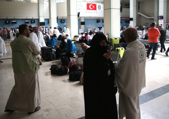 Suriyelilere Türkiye üzerinden hac imkanı