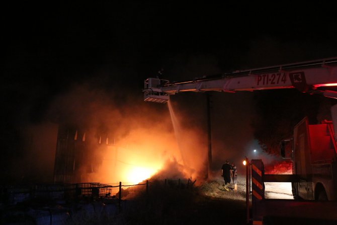 Denizli'de katı atık tesisindeki yangın