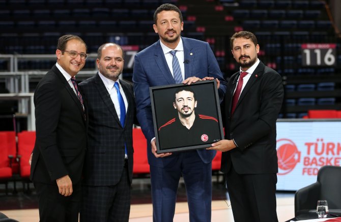Hidayet Türkoğlu, AA Spor Masası'nda (3 )