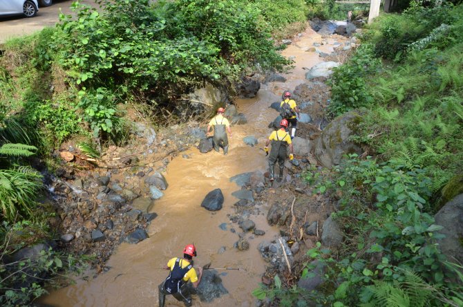 Rize'de kayıp kişiyi arama çalışmaları sürüyor