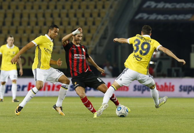 Futbol: UEFA Avrupa Ligi