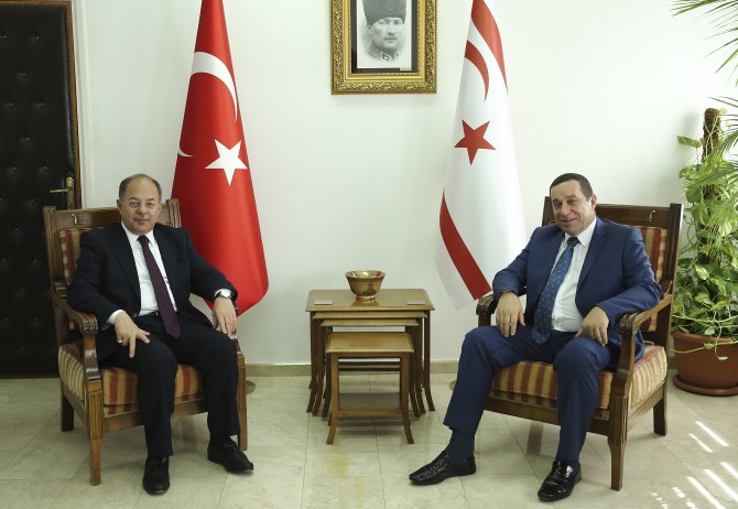 Başbakan Yardımcısı Akdağ KKTC'de