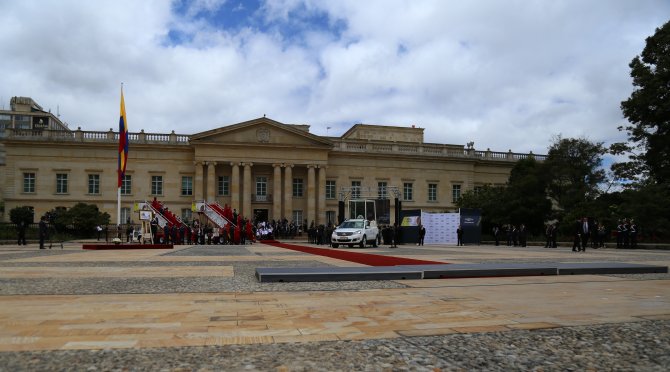 Kolombiya Papa'nın ziyaretine hazırlanıyor