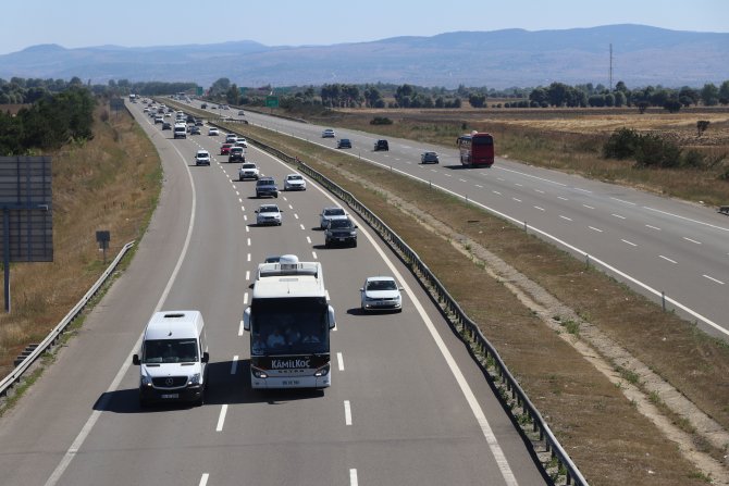 Tatilciler dönüş yolunda