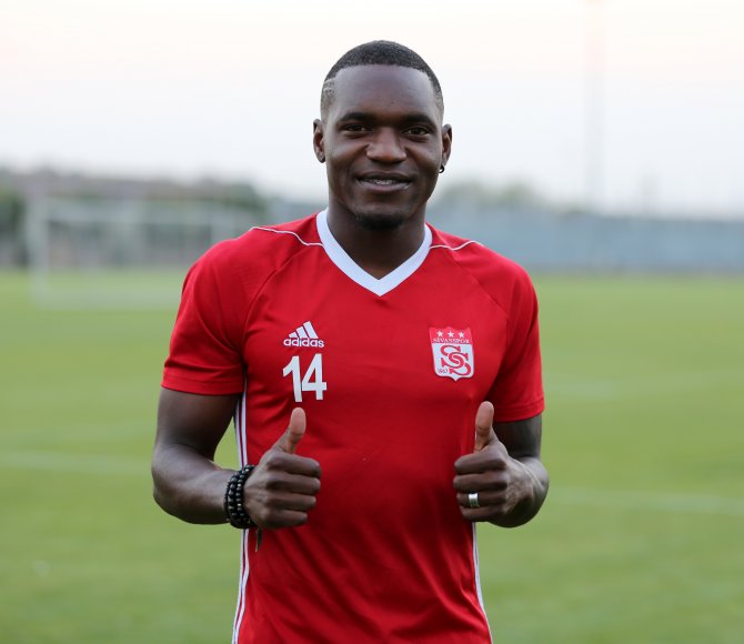 Demir Grup Sivasspor kupada iddialı