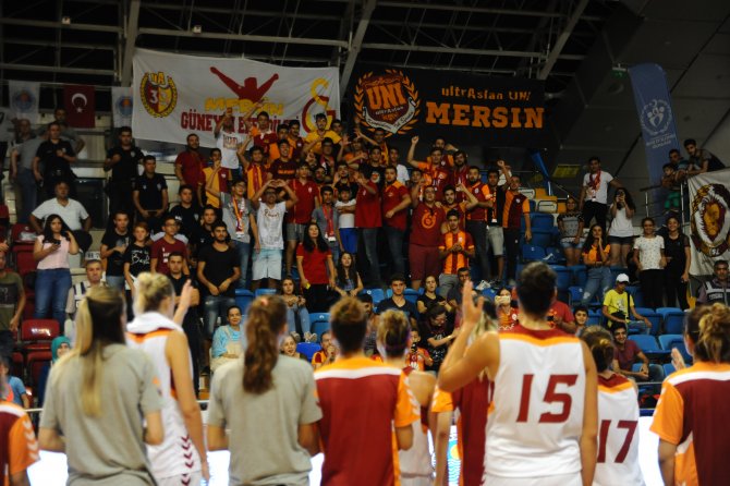 Kadınlar Özgecan Basketbol Turnuvası