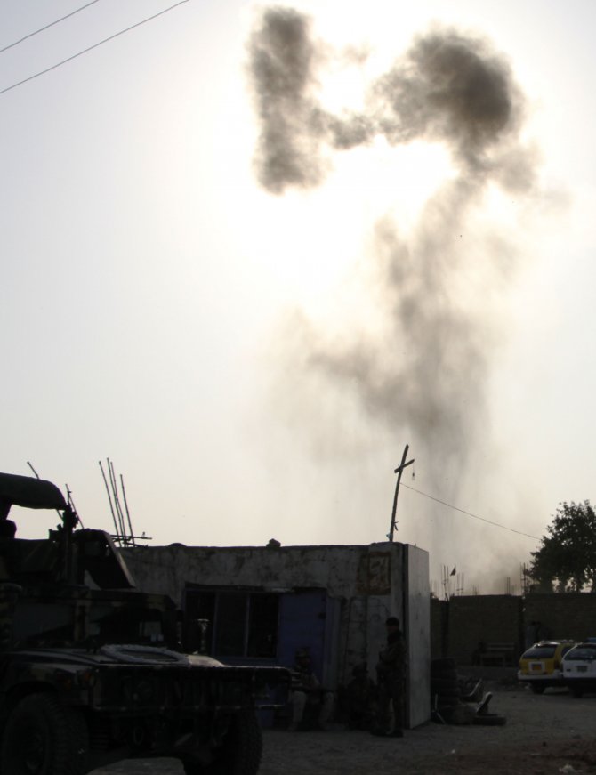 Kabil havalimanına düzenlenen roketli saldırı