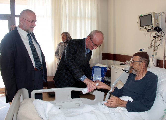 Beypazarı Müftüsü Pese'den hastalara ziyaret