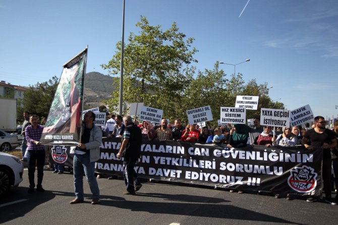 "Başka Zeynepler ölmesin" diye karayolunu kapattılar