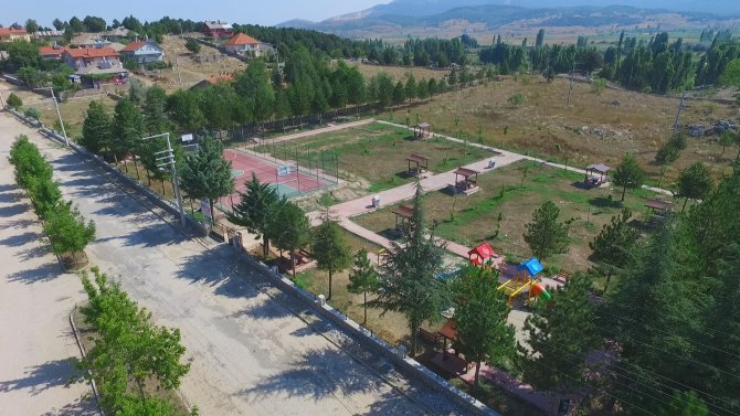 Beyşehir'deki Şehit İdris Ulu Parkı yenilendi