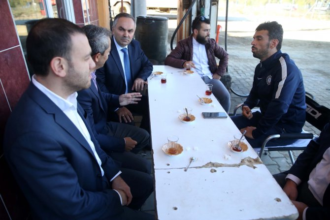 Kenan Sofuoğlu, yeni yapılan pisti inceledi