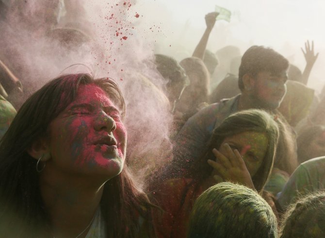 İzmir'de "Renklerin Festivali"