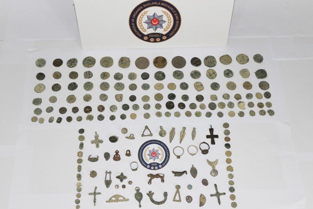 Denizli'de tarihi eser operasyonu