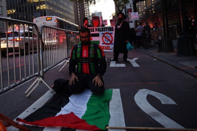 "Balfour Deklarasyonu" New York'ta protesto edildi