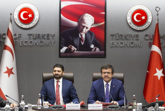 "KKTC ile ticaretin tamamını Türk lirasıyla yapabiliriz"