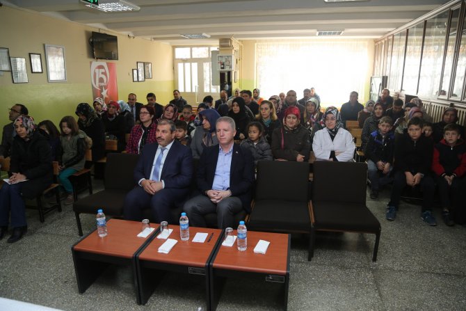 Vali Gül, velilerin sorunlarını dinledi