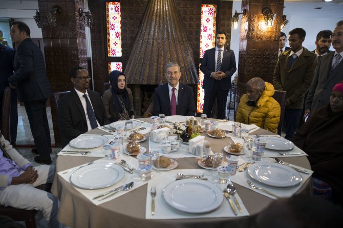 Demircan, Somalili yaralılarla bir araya geldi