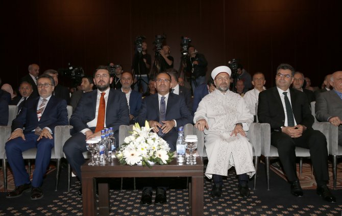 "Uluslararası Yüksek Din Öğretimi Kongresi"