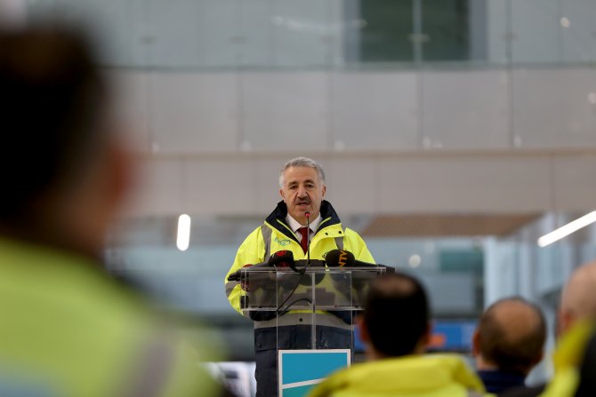 Ulaştırma, Denizcilik ve Haberleşme Bakanı Arslan: