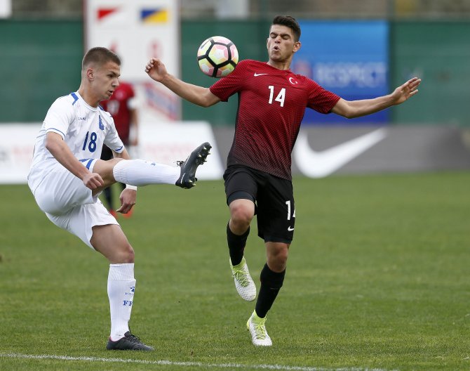 Futbol: 19. Mercedes-Benz Ege Kupası