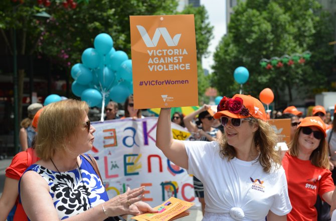 Avustralya’da aile içi şiddete karşı gösteriler