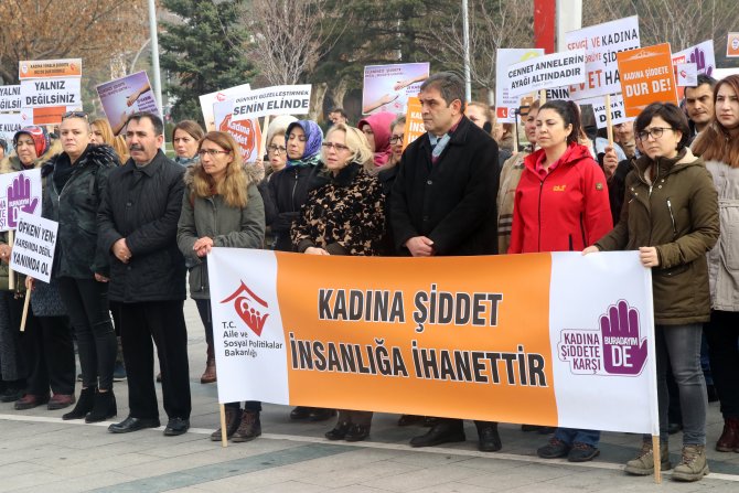 "Kadına yönelik şiddete hayır" yürüyüşü