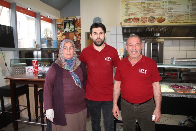 Türk dönerci Almanya'da kahraman ilan edildi