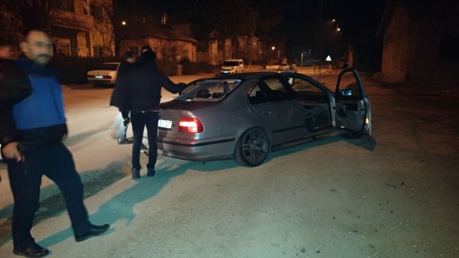 GÜNCELLEME - Konya'da yağma şüphelileri polisle çatıştı