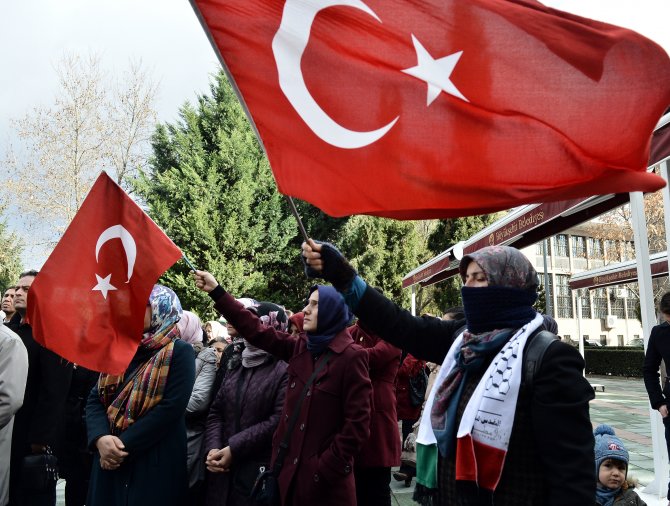 ABD'nin Kudüs'ü İsrail'in başkenti olarak tanıma planına tepkiler