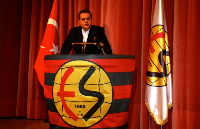 Eskişehirspor'da Halil Ünal yeniden başkan