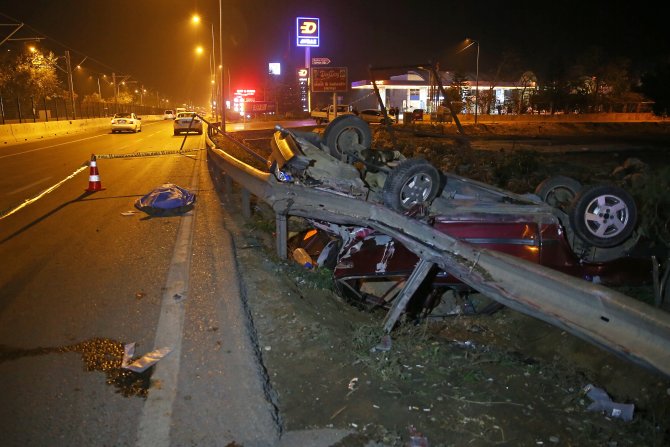 Antalya'da trafik kazası: 1 ölü, 3 yaralı