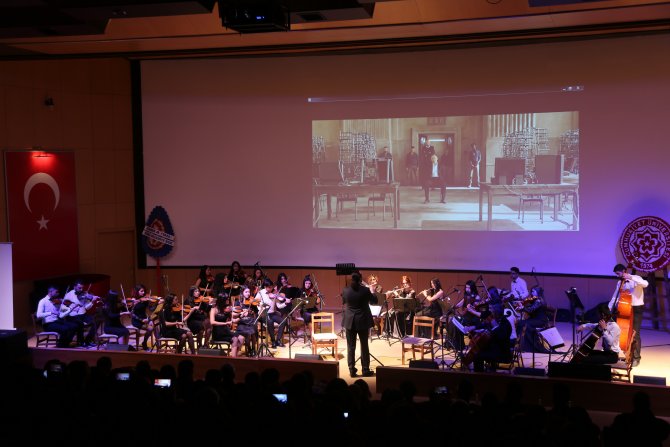 CÜ'de konser programı