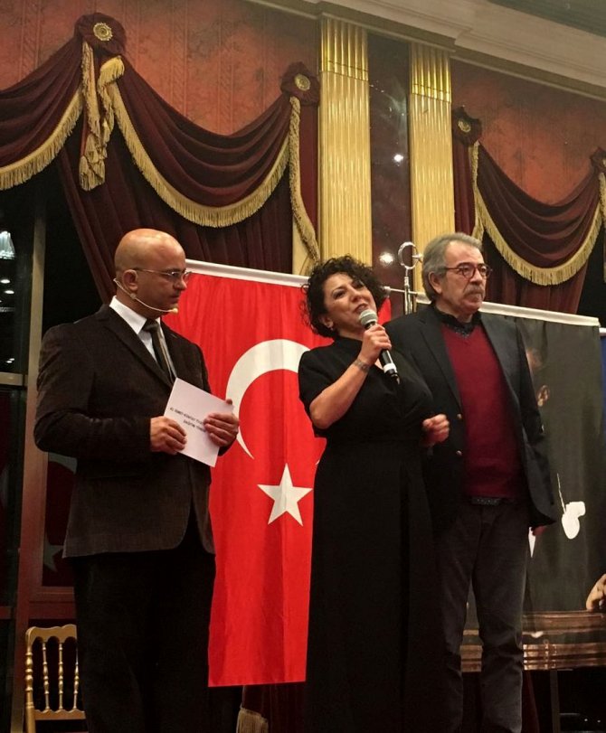 "42. İsmet Küntay Tiyatro Ödülleri"