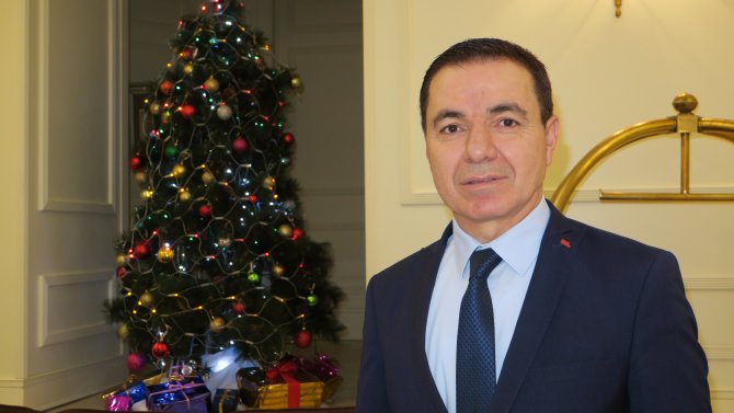 Astana'da Antalyalı turizmciden Türk misafirperverliği