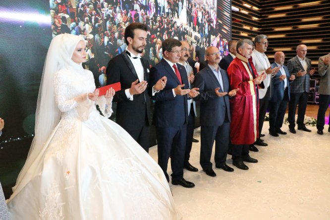 20170826aw157851_01[1].jpg