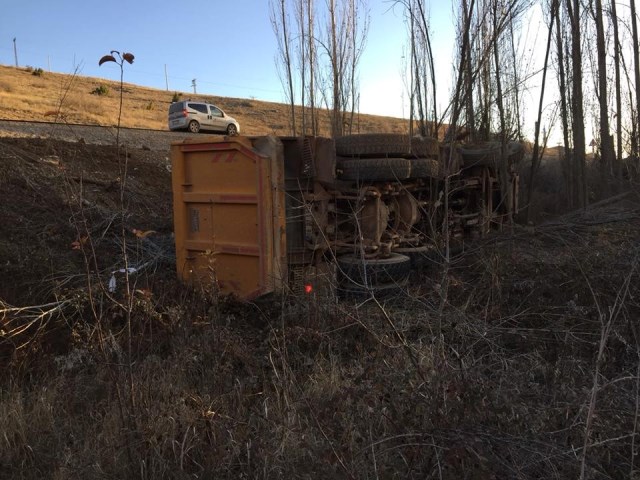 20171205aw243569_01-001.jpg