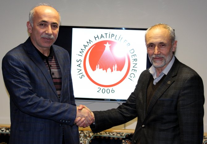 Sivas İmam Hatipliler Derneği'nde görev değişimi