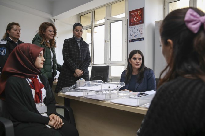 Sarıeroğlu'dan başvuru yapan taşeron işçilere ziyaret