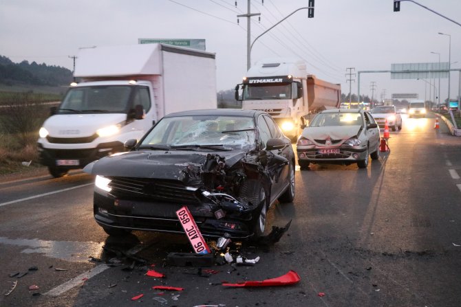 Bolu'da zincirleme trafik kazası: 3 yaralı