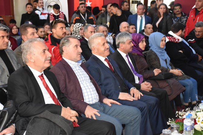 Bakanlar Arslan ve Bak lise öğrencileriyle buluştu