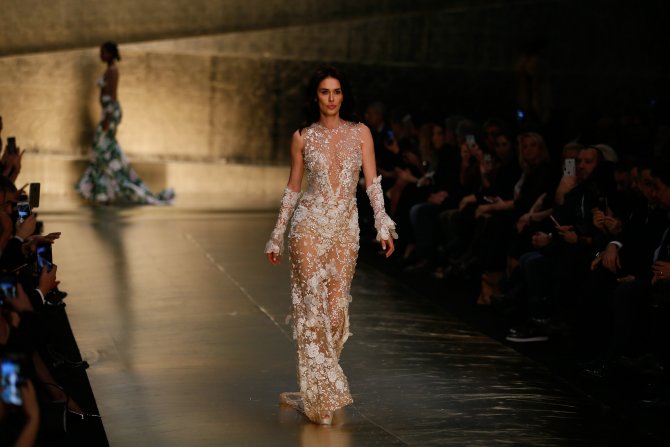 İzmir Gelinlik Fuarı'nda Gala Defilesi