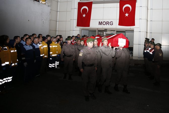 Isparta'da askeri uçağın düşmesi