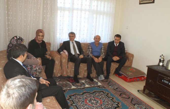 Beypazarı Kaymakamı Ekinci'den gaziye ziyaret