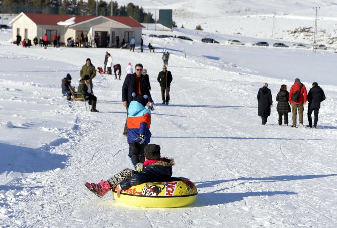Beyaz ve yeşili bir arada görmenin adresi: Yalnızçam