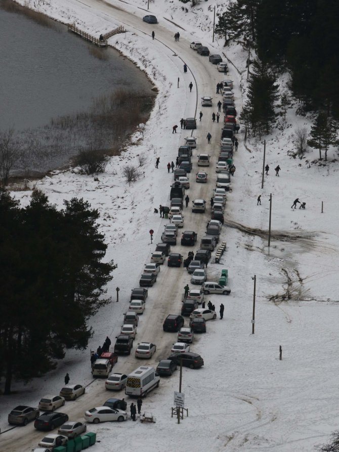 Abant'ta yarıyıl tatili yoğunluğu