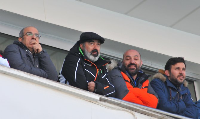 Milli kayakçı Fatih Arda İpçioğlu'ndan tarihi başarı