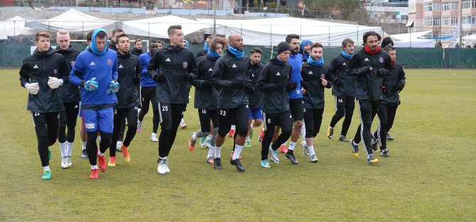Kardemir Karabükspor'da Medipol Başakşehir mesaisi