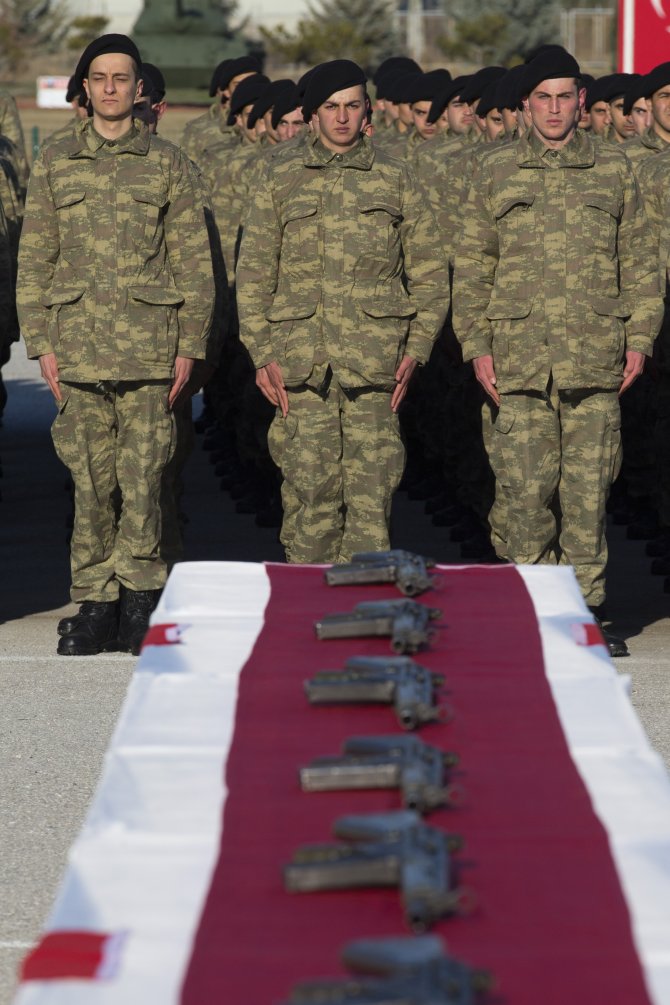 Zırhlı Birliklerde yemin töreni